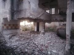 Delhi News: बवाना इलाके में दर्जनों जर्जर इमारतें दे रही है दुर्घटना को न्योता, शुक्रवार को इमारत गिरने से गई थी 4 की जान