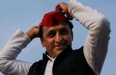 Akhilesh Yadav Daily Routine: सुबह के वर्कआउट से शाम के बैडमिंटन तक, कुछ ऐसा है अखिलेश यादव का डेली रूटीन