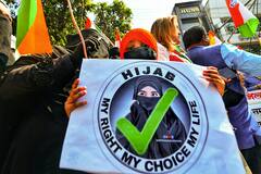 Hijab Controversy: दुनिया का कोई भी विवाद हो महाराष्ट्र में सुनाई देती है उसकी गूंज, अब मालेगांव में विरोध प्रदर्शन