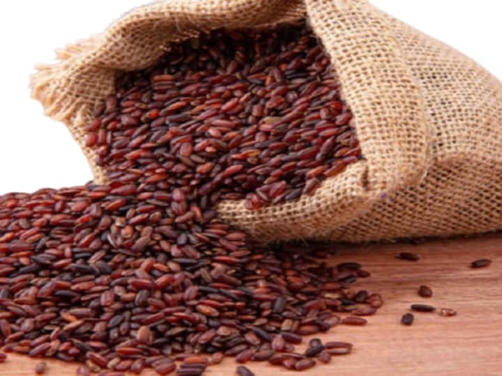lots of health benefits in traditional rice'mappilai samba! “மாப்பிள்ளை சம்பா அரிசியை சாப்பிட்டுப் பாருங்க“. இளவட்டக்கல்லைக் கூட தூக்கிப்போடும் சக்தி வருமாம்!