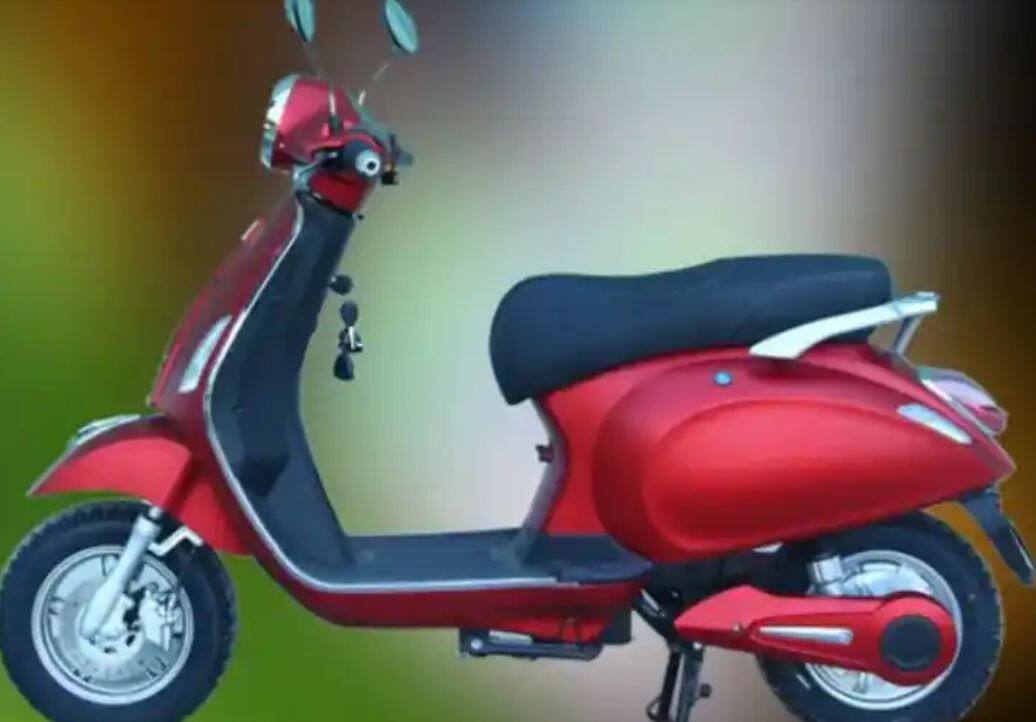 Crayon Motors launches Electric Scooter Snow Plus check price and features માત્ર 14 પૈસા/kmના ખર્ચમાં દોડે છે આ Electric Scooter, ડ્રાઇવિંગ લાયસન્સની પણ નથી જરૂર