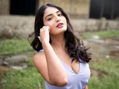 Ananya Nagalla: సొగసుల ఖిల్లా అనన్య నాగళ్ల, గ్లామర్ డోస్ పెంచేసిన ‘వకీల్‌సాబ్’ భామ!