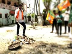 Urban Local Body Election: பள்ளி மாணவர்களை பிரச்சாரத்தில் ஈடுபடுத்தும் பாஜக வேட்பாளர்.. சமூக ஆர்வலர்கள் வைத்த கோரிக்கை..