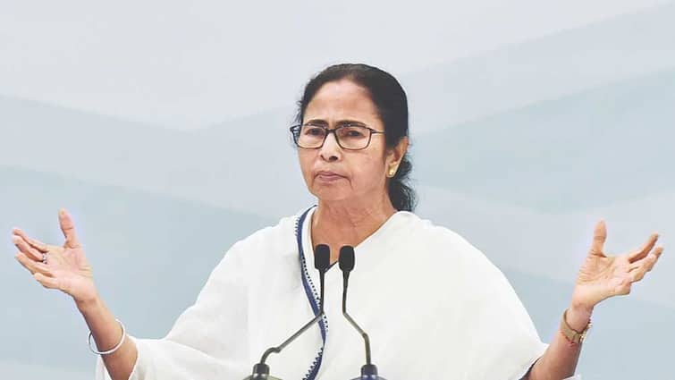 West Bengal Municipal Election: बंगाल नगर निगम चुनावों में TMC की प्रचंड जीत, ममता ने जनता का जताया आभार