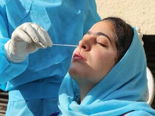 Coronavirus Cases in India: ਕੋਰੋਨਾ ਦਾ ਗ੍ਰਾਫ ਮੁੜ ਡਿੱਗਿਆ, ਕੱਲ੍ਹ ਦੇ ਮੁਕਾਬਲੇ ਘਟੇ ਕੇਸ, ਖਤਰਾ ਬਰਕਰਾਰ