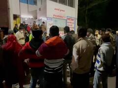 Korba Woman Death: कोरबा में टूटे हाथ का इलाज कराने पहुंची महिला की मौत, अस्पताल पर 3 दिन भूखा रखने का आरोप