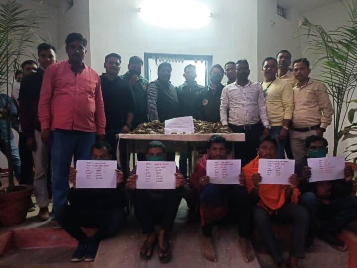 Chhattisgarh: महिला आईपीएस ने खरीददार बनकर रैकेट का किया पर्दाफाश, वन्यजीवों के अवशेषों के साथ आरोपी गिरफ्तार Chhattisgarh IPS Tilottama Verma busted international Racket accused arrested with remains of wildlife ANN Chhattisgarh: महिला आईपीएस ने खरीददार बनकर रैकेट का किया पर्दाफाश, वन्यजीवों के अवशेषों के साथ आरोपी गिरफ्तार