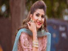 Sapna Choudhary Revelation: डांस परफॉर्मेंस में आखिर सूट क्यों पहनती हैं सपना चौधरी? देसी क्वीन ने खुद बताई कहानी!