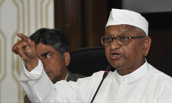 Anna Hazare Calls Off Monday Hunger Strike Against Maharashtra Govt's Wine Sale Policy, Here's Why Anna Hazare Calls Off Monday Hunger Strike Against Maharashtra Govt's Wine Sale Policy, Here's Why