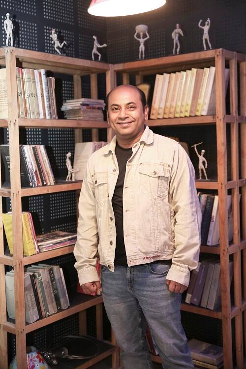 সিরিজে অনির্বাণের চরিত্রটি একজন লেখকের। সিরিজে তাঁর চরিত্রের এক আশ্চর্য ক্ষমতার প্রকাশ পাবে।