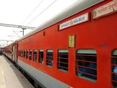 Indian Railways: घर से निकलने से पहले जान लें किस-किस ट्रेन को किया गया कैंसिल और बदला गया रूट, नहीं तो उठानी पड़ेगी परेशानी