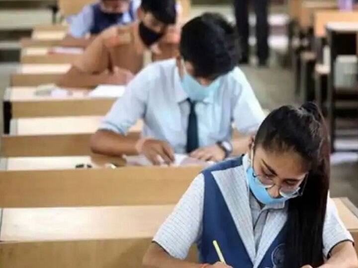 CBSE 10th and 12th Exam: CBSE 10th and 12th board exams held in April, preparation started in Delhi ann CBSE 10th and 12th Exam: दिल्ली में सीबीएसई की 10वीं और 12वीं की परीक्षा को लेकर तैयारी तेज, जानें- कब होगा एग्जाम