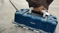 UP Second Phase Voting: यूपी में दूसरे चरण की वोटिंग के लिए पोलिंग पार्टियां आज होंगी रवाना, देखिए ताजा अपडेट