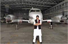 Raja Bhaiya's Vehicles: लखटकिया बाइक हो या एक करोड़ की कार, इस VIP नंबर की गाड़ियों से चलते हैं राजा भैया