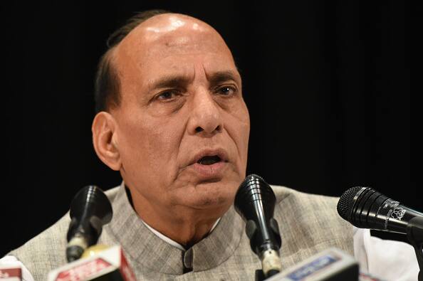 UP Election 2022: Rajnath Singh Slams SP, Says Those Involved In Appeasement Politics Can't Be 'Samajwadi' UP Election 2022: Rajnath Singh Slams SP, Says Those Involved In Appeasement Politics Can't Be 'Samajwadi'