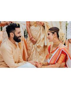 Valentine's Day निमित्त मौनीने शेअर केले खास फोटो!