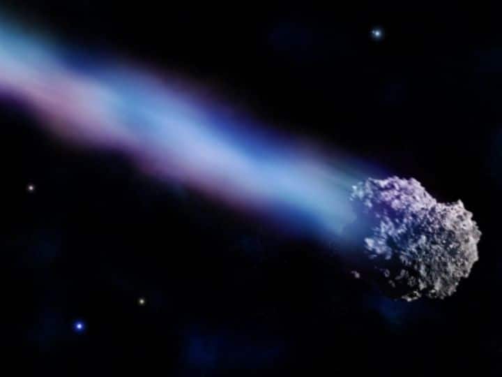 Bernardinelli-Bernstein: Giant Comet Moving Through Solar System Is 15 Times Higher Than Mount Everest Bernardinelli-Bernstein: Giant Comet Moving Through Solar System Is 15 Times Higher Than Mount Everest