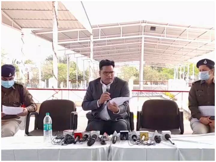 Dewas police busted vehicle thief gang recovered 60 bikes and a tractor ANN Dewas: 19 साल के शातिर चोर के कारनामे देख पुलिस के होश फाख्ता, भाई के साथ मिलकर 61 गाड़ियों पर किया हाथ साफ