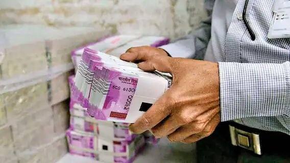 या योजनेअंतर्गत, तुम्हाला खात्यात वार्षिक किमान 250 रुपये गुंतवणे आवश्यक आहे. तुम्ही ही गुंतवणूक न केल्यास तुमचे खाते डीफॉल्ट मानले जाईल.