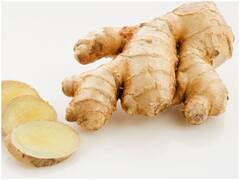 Health Tips: गला खराब होने पर इन Foods का करें सेवन, इन चीजों से बनाएं दूरी