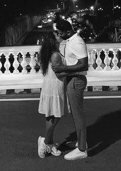 తారల ‘వాలెంటైన్స్ డే’ చిత్రాలు, మనసు నిండుగా ప్రేమ పండుగ!