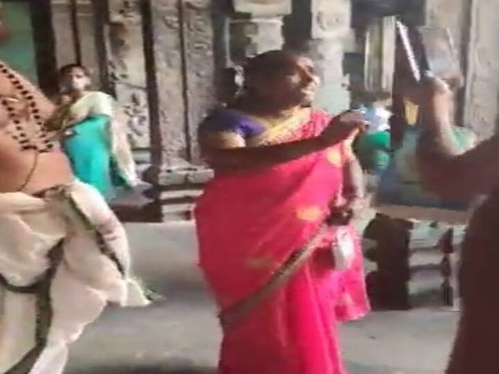 Chidambaram Natarajar Temple Dikshitar attacked by other Dikshitars சிதம்பரம் நடராஜர் கோயிலில் வழிபாடு நடத்துவதில் தீண்டாமையா? - தீட்சிதர்கள் மீது பெண் புகார்