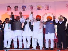 Punjab Election: राहुल गांधी ने होशियारपुर में बीजेपी-आप पर जमकर साधा निशाना, कहा- पंजाब कोई प्रयोगशाला नहीं
