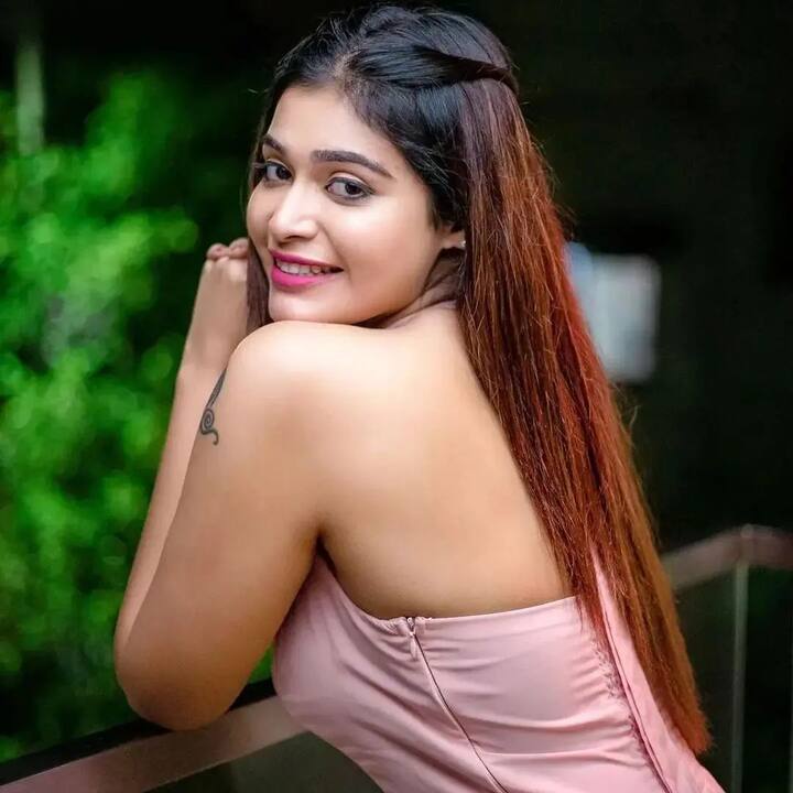 காதலே காதலே தனி பெருந்துணையே
