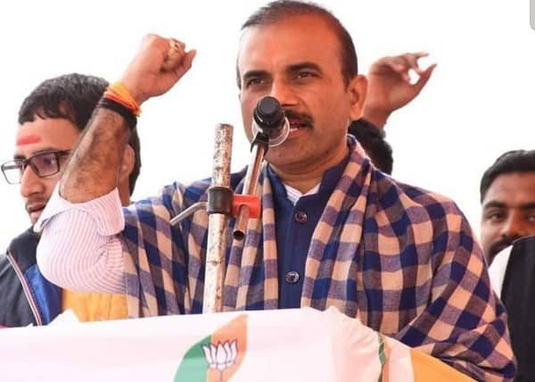 पूर्वांचल के बाहुबलियों में एक नाम सुशील सिंह का भी है. सुशील सिंह चंदौली जिले की सैयदराजा विधानसभा सीट से बीजेपी के टिकट पर चुनाव लड़ रहे हैं.