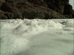 PHOTO : प्रसिद्ध सोमेश्वर धबधब्याचे पाणी प्रदूषित, पाणी गोदापात्रात सोडत असल्याचा  नाशिककरांचा आरोप