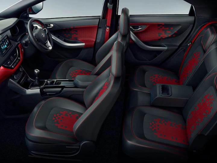 Car safety in India: ਸੜਕ ਹਾਦਸਿਆਂ 'ਚ ਘਟਣਗੀਆਂ ਮੌਤਾਂ, ਸੇਫਟੀ ਫੀਚਰਜ਼ ਨਾਲ ਲੈਸ ਹੋਣਗੀਆਂ ਕਾਰਾਂ, ਸਰਕਾਰ ਚੁੱਕਣ ਜਾ ਰਹੀ ਵੱਡੇ ਕਦਮ