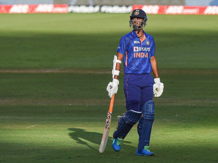 IND vs WI T20 Series: टी20 सीरीज से पहले टीम इंडिया को झटका, ये खिलाड़ी हुआ बाहर