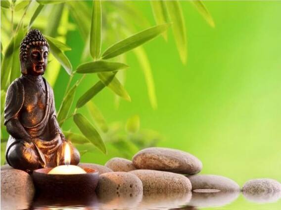 Feng Shui Tips: फेंगशुई के ये उपाय बदल सकते हैं किस्मत, मुख्य द्वार को लेकर इन बातों का रखें खास ख्याल Feng Shui Tips: फेंगशुई के ये उपाय बदल सकते हैं किस्मत, मुख्य द्वार को लेकर इन बातों का रखें खास ख्याल
