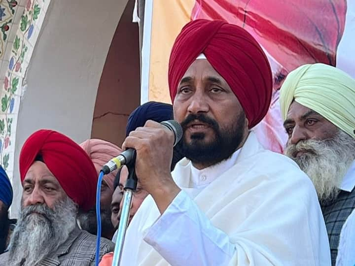 Punjab election 2022 CM Charanjit Singh Channi could not reach Hoshiarpur despite permission Punjab Election 2022: CM चरणजीत सिंह चन्नी ने तोड़ी चुप्पी, बताया परमिशन होने के बावजूद क्यों नहीं पहुंच पाए होशियारपुर