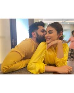 Bollywood Valentine: अनसीन तस्वीरें शेयर कर Mouni Roy ने पति को किया वैलेंटाइन विश, फोटो में दिखा दोनों का रोमांस