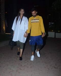 Sonam Kapoor-Anand Ahuja Mark Valentine's Day With Stunning PICS Of The Couple