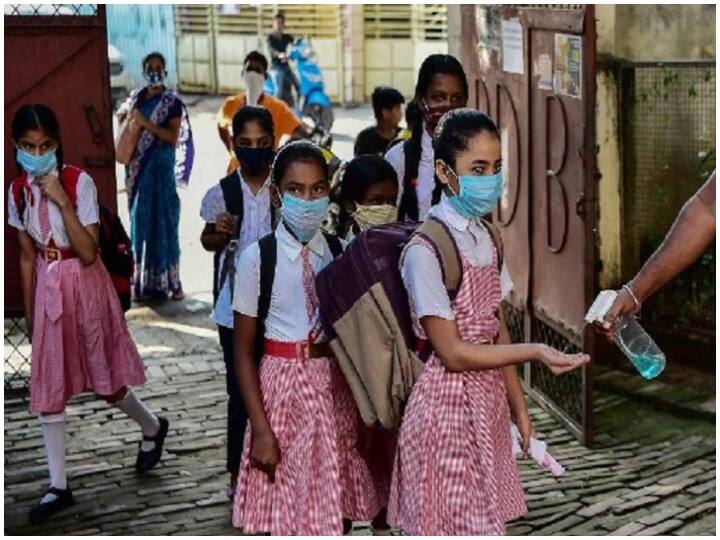 Schools Reopening in these states from today for all classes delhi, UP, MP chandigarh school reopening know details Schools Reopening: यूपी, एमपी से लेकर दिल्ली तक, आज से इन राज्यों में सभी कक्षाओं के लिए खुल जाएंगे स्कूल