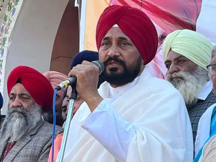 Punjab Assembly Election 2022: ਵੋਟਾਂ ਤੋਂ ਪਹਿਲਾਂ ਡੇਰਿਆਂ ਨੂੰ ਸਾਧਣ ਦਾ ਦਾਅ, ਨੂਰਮਹਿਲ ਡੇਰਾ ਪੁੱਜੇ ਮੁੱਖ ਮੰਤਰੀ ਚਰਨਜੀਤ ਚੰਨੀ