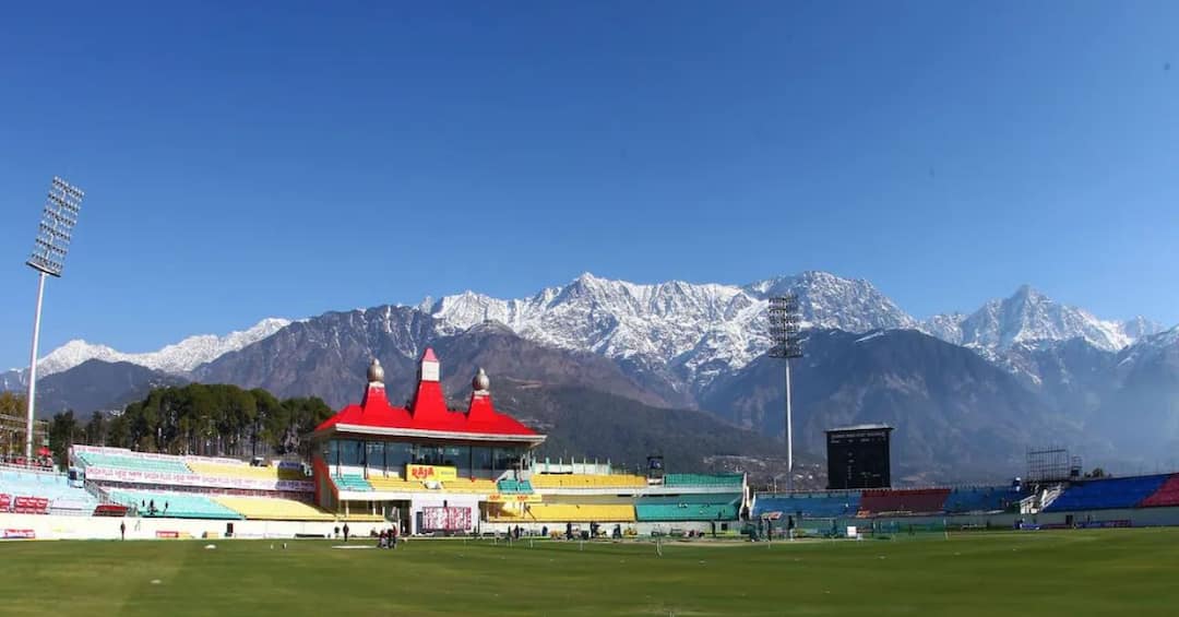 Ind vs SL, 2nd T20I weather report: Will rain play spoilsport in Dharamshala on Saturday? Ind vs SL, 2nd T20: কনকনে ঠাণ্ডা, ধর্মশালায় ভারত-শ্রীলঙ্কা ম্যাচে বাদ সাধবে বৃষ্টি?