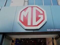 In Pics : एमजी कंपनीची एमजी झेडएस ईव्ही 2022 पाहिलीत का?