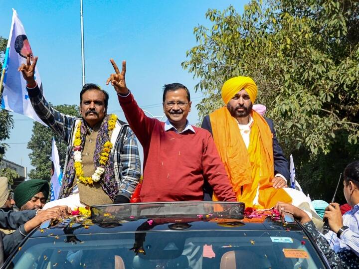 Punjab Assembly Election 2022 Arvind kejriwal Charanjit Singh channi bhagwant mann Dhuri seat ann Punjab Election 2022: Charanjit Channi पर अरविंद केजरीवाल का तंज, कहा- धुरी से Bhagwant Mann इतने वोटों से जीत रहे हैं, आप दोनों सीट से हार रहे हैं