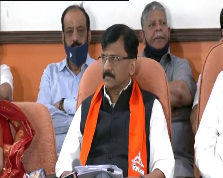 Maharashtra Mumbai shivsena sanjay raut slams bjp sanjay raut conference shivsena bhavan Sanjay Raut Press Conference : फडणवीसांच्या काळात महाआयटीमध्ये 25 हजार कोटींचा सर्वात  मोठा घोटाळा : संजय राऊत