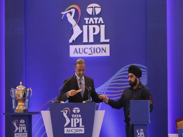 IPL Auction 2022 : ஐ.பி.எல். ஏலத்தில் எடுக்கப்பட்ட வீரர்களுக்கு கையில் கிடைக்கும் பணம் இவ்வளவுதான்...!