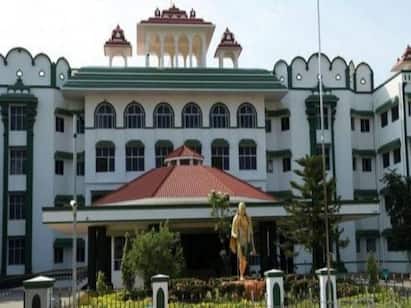 Nethaji subhash association members protest permission not granted போலீஸ் தாக்கியதில் 2 பேர் இறந்ததை கண்டித்து கருப்புக்கொடி ஏந்தி போராட்டம் -  நீதிமன்றம் அனுமதி மறுப்பு