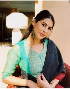 Sheetal Thakur Photos: बेहद खूबसूरत हैं Mirzapur के बबलू पंडित की लेडी लव शीतल ठाकुर, देखें ये खूबसूरत तस्वीरें