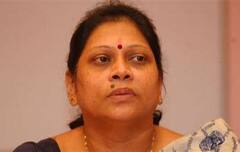 WB School Reopening: কাল থেকে শুরু হচ্ছে ছোটদের স্কুল, রাসবিহারীতে পুরসভার স্কুল পরিদর্শন মালা রায়ের|Bangla News