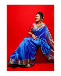 Prajakta Mali: प्राजक्ताचा खणखणीत लूक, पाहा भन्नाट फोटो!