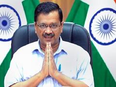 Corona in Delhi: दिल्ली में हटा नाइट कर्फ्यू, एक अप्रैल से पूरी क्षमता के साथ खुलेंगे स्कूल, मेट्रो में खड़े होकर कर सकेंगे सफर