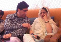 Azam Khan Vs Kazim Ali Khan: आजम खान से भिड़ा रामपुर के नवाब का परिवार, बाप के सामने बाप और बेटे के सामने बेटे ने ठोंकी ताल