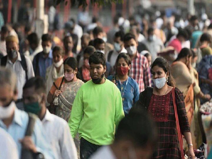 coronavirus cases today india reports 11499 new cases 255 deaths in last 24 hours Coronavirus Cases Today : देशात कोरोनाच्या रुग्णांमध्ये सातत्याने घट, गेल्या 24 तासांत 11 हजार 499 रुग्णांची नोंद, 255 मृत्यू